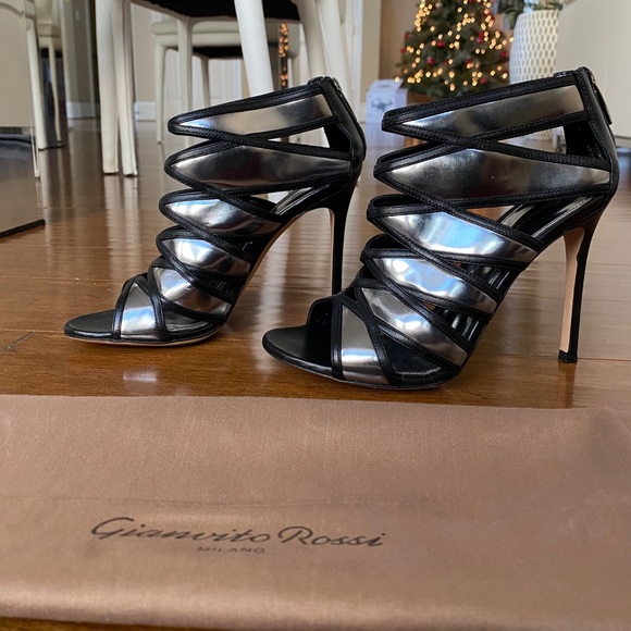 Gianvito Rossi Shoes - Gianvito Rossi Black & Silver Leather Booties